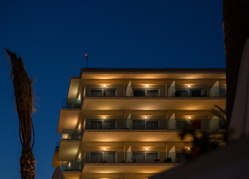 Palma de Mallorca Hotel Victoria Gran Melia exterior night view